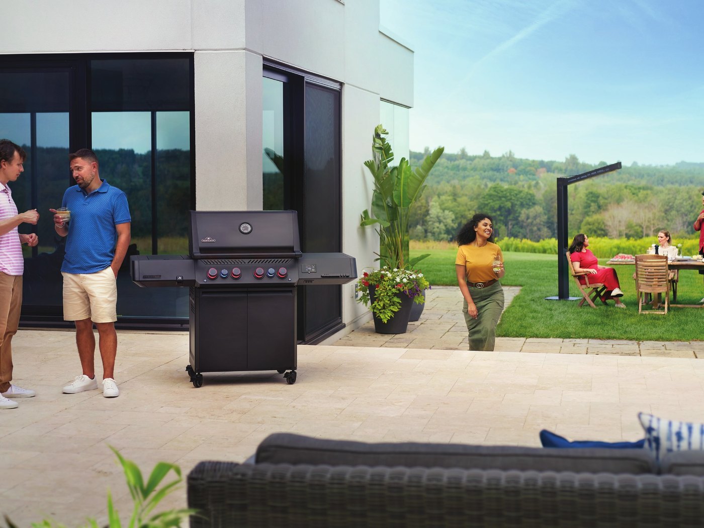 Napoleon Prestige 500 Connected Gas Grill view 4