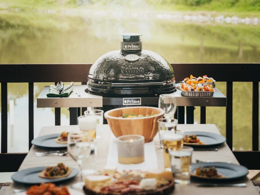 Primo Oval XX-Large 500 Ceramic Kamado Grill view 3