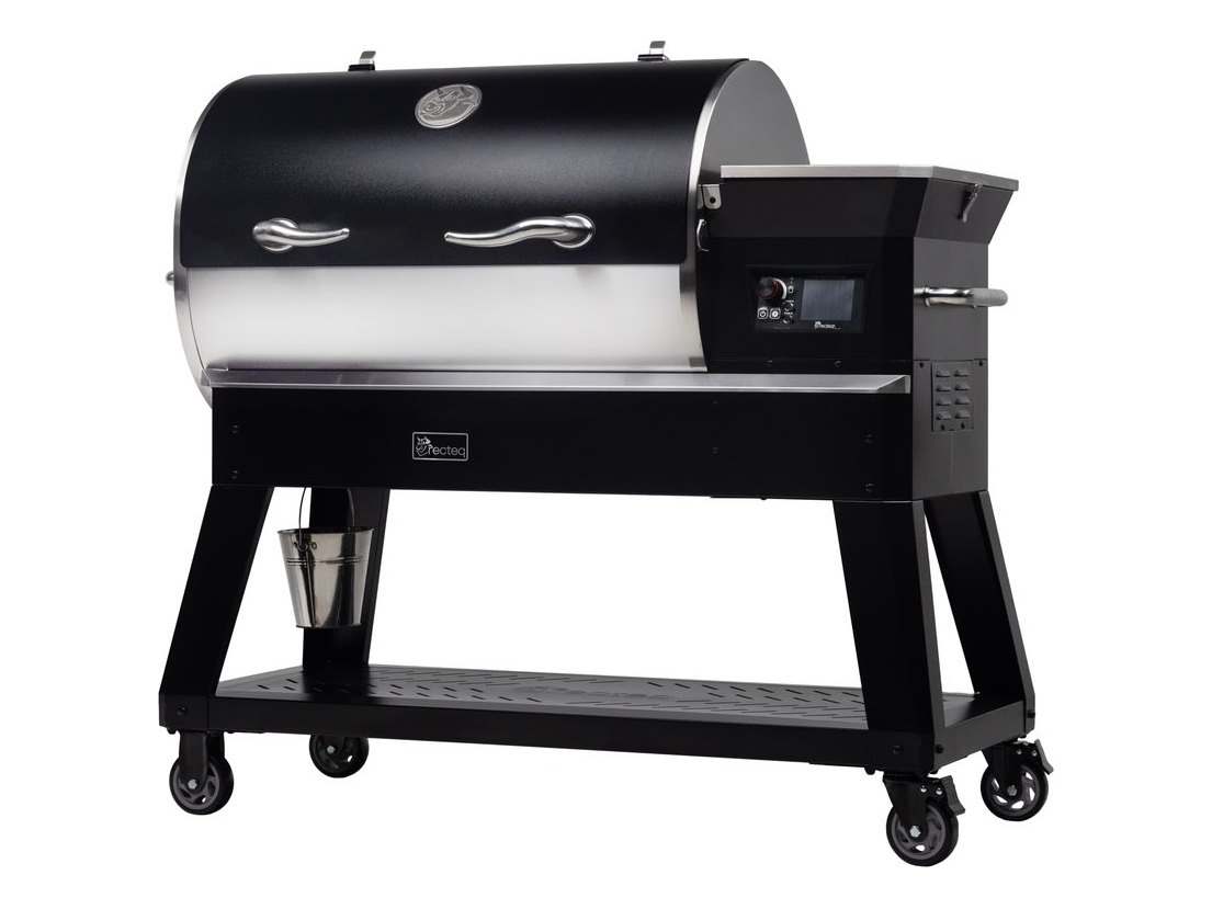 recteq Backyard Beast 1200 Wood Pellet Grill view 3